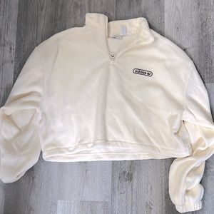 Women’s Adidas fleece crop sweatshirt